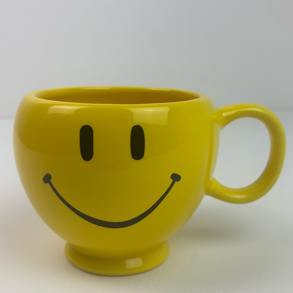 Yellow Smiley Face Mug